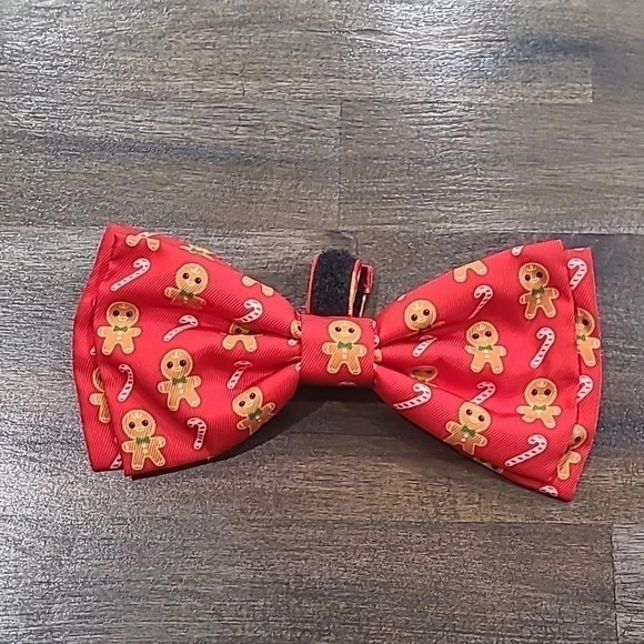 Gingerbread and Candy Cane Dog Bow Tie - Picture 3 of 7